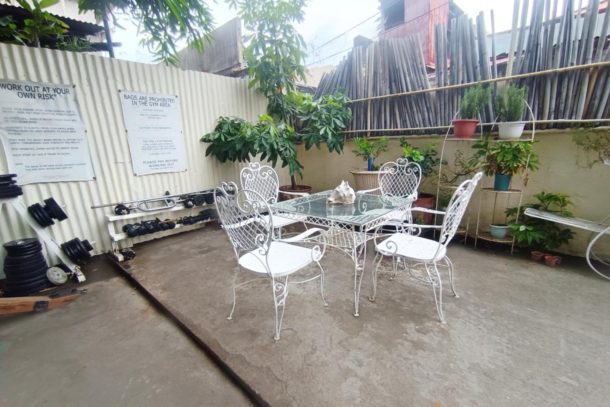 Paranaque City Bed And Brewhouse Sucat Bed & Breakfast エクステリア 写真