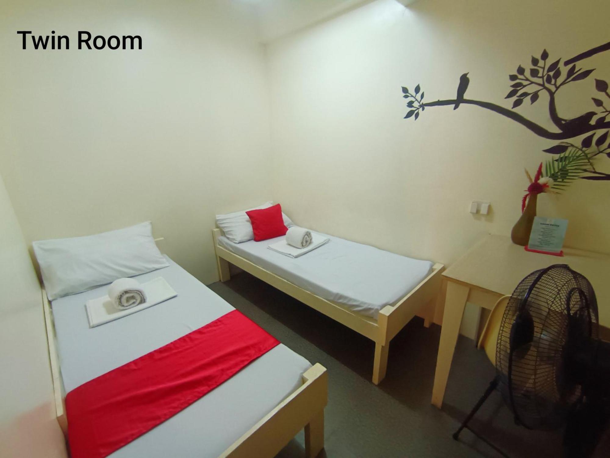 Paranaque City Bed And Brewhouse Sucat Bed & Breakfast エクステリア 写真