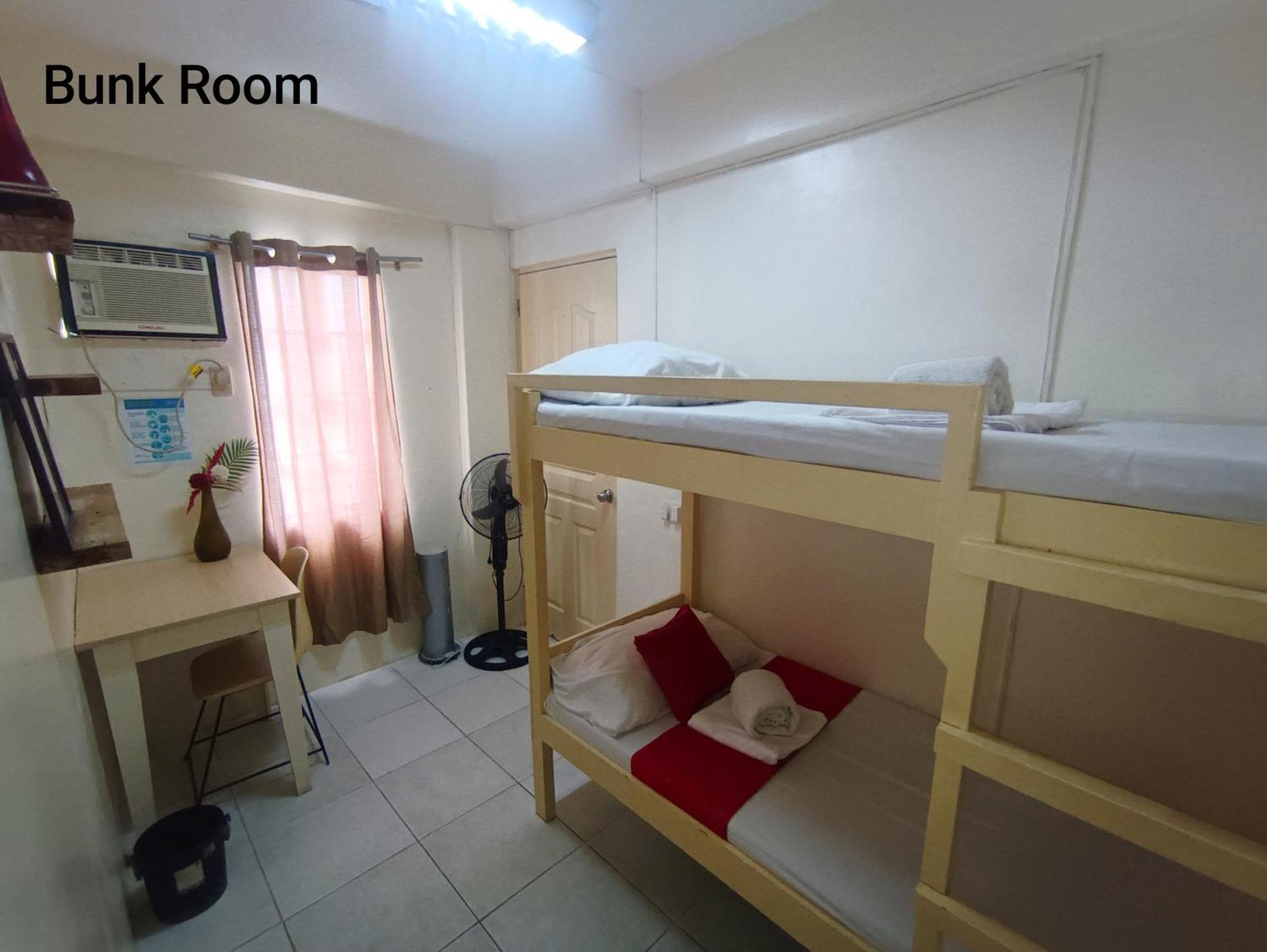 Paranaque City Bed And Brewhouse Sucat Bed & Breakfast エクステリア 写真